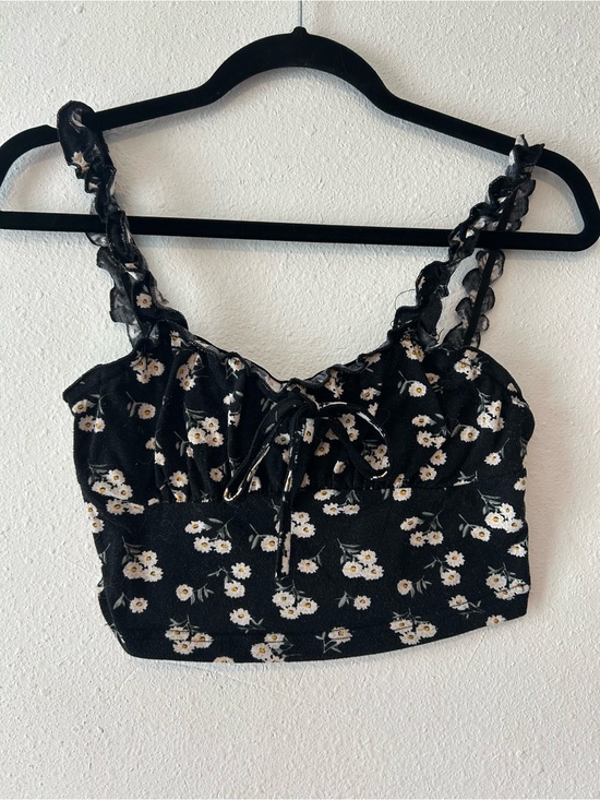 No Label Tops - Black Floral Lace-Trim Tie-Front Crop Top - Women